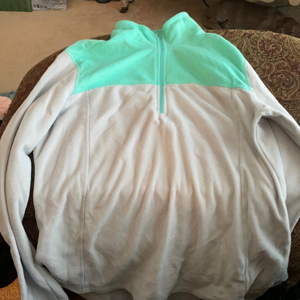 Old Navy pull over